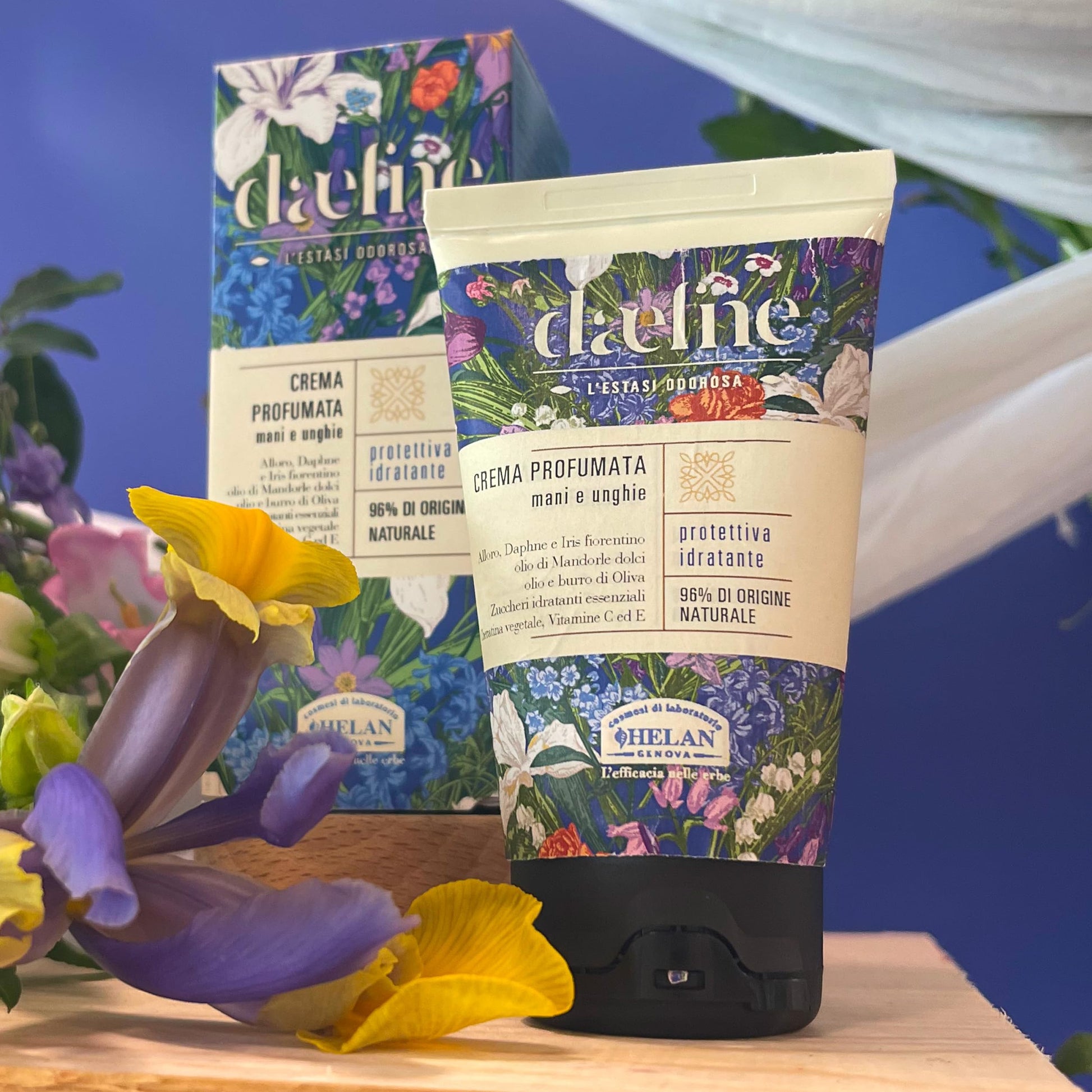 Helan Daefne - Crema Mani Secche e Screpolate con Vitamina C e E Rivitalizzante per Unghie con Cheratina Vegetale, Crema Idratante con Olio di Mandorle Dolci, 96% Origine Naturale, 50 ml Made in Italy - Naturopatica shop & therapy