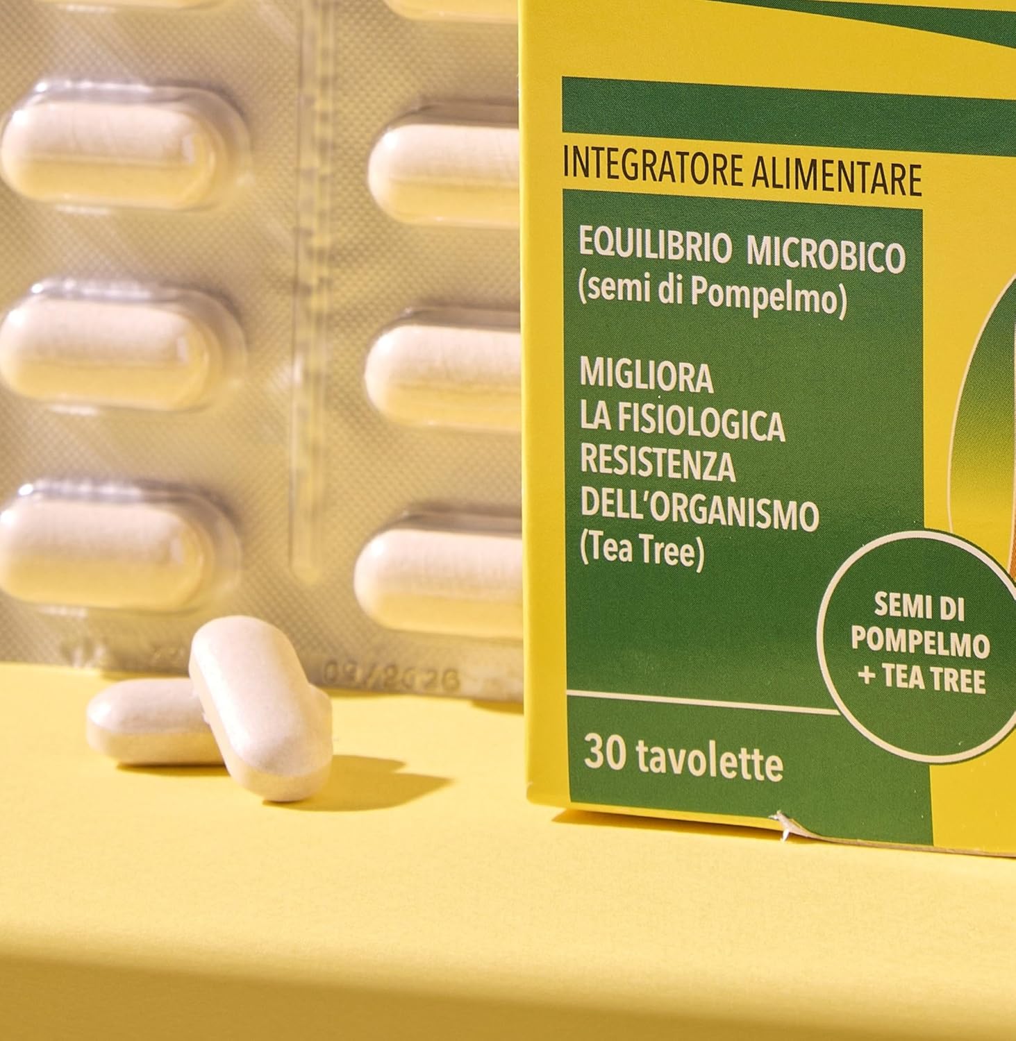 ESI - Batteril 900, Integratore Alimentare di Tea Tree Oil e Semi di Pompelmo, Sostiene il Sistema Immunitario, Favorisce l'Equilibrio Microbico, Senza Glutine e Vegan, 30 Tavolette - Naturopatica shop & therapy