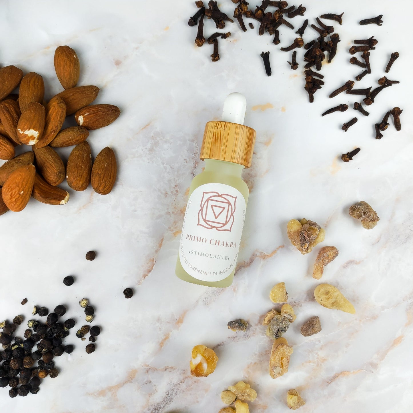 Olio per Massaggi Primo Chakra - Incenso, Pepe, Garofano