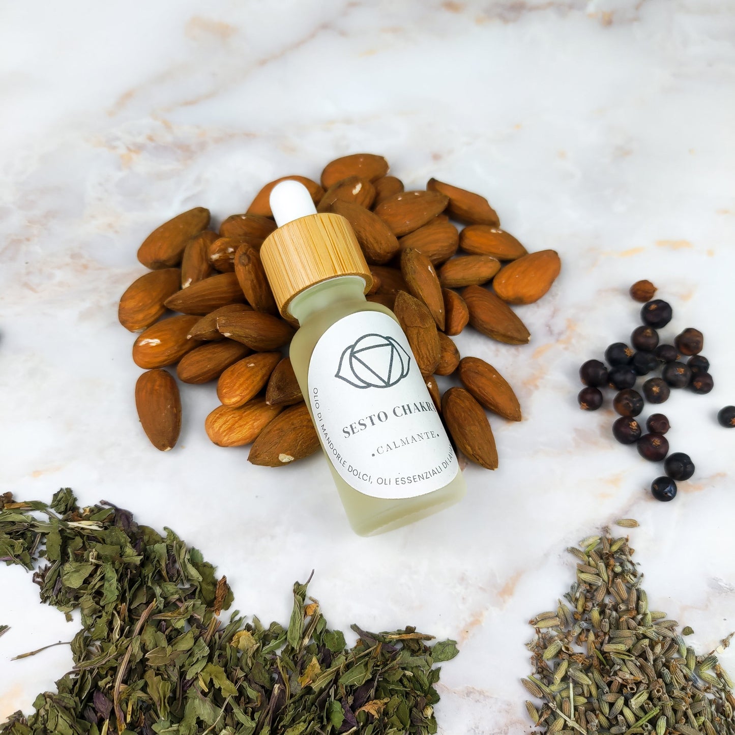 Olio per Massaggi Sesto Chakra - Lavanda, Menta, Ginepro